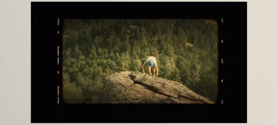 Film Frames Animations V2 - Adjust colours according to your brand’s identity and simplify your videos for the massive Instagram audience. 